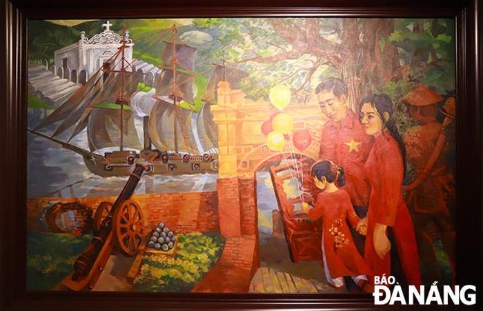 Tác phẩm "Dấu xưa" của họa sĩ Nguyễn Tường Vinh tham gia triển lãm. Ảnh: X.D
