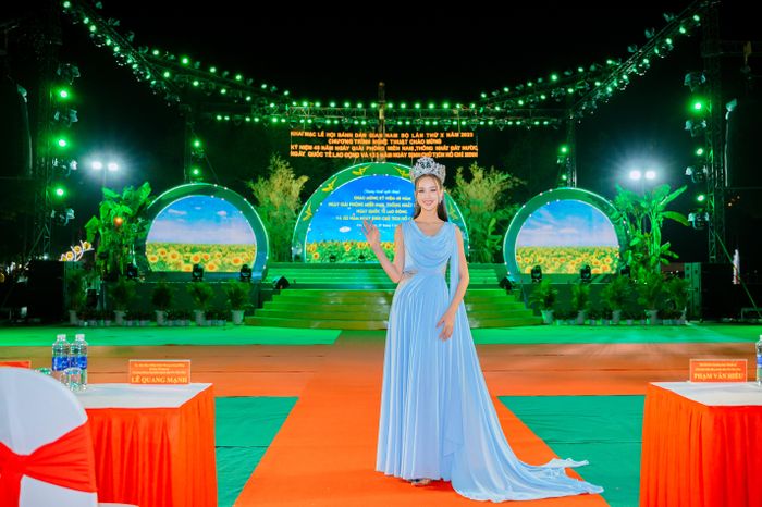 Hoa hậu Liên lục địa Bảo Ngọc làm đại sứ hình ảnh Lễ hội Bánh dân gian Nam Bộ.