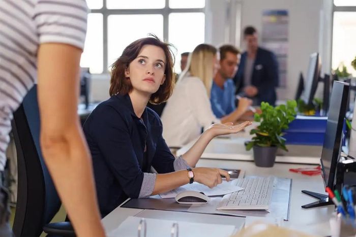 Chuyên gia cho rằng thế hệ gen Z đã xóa nhòa ranh giới giữa sếp và nhân viên.