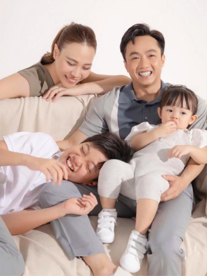Subeo nhận được tình yêu thương từ Đàm Thu Trang. Con trai của Cường Đô La cũng gọi chân dài xứ Lạng là mẹ 