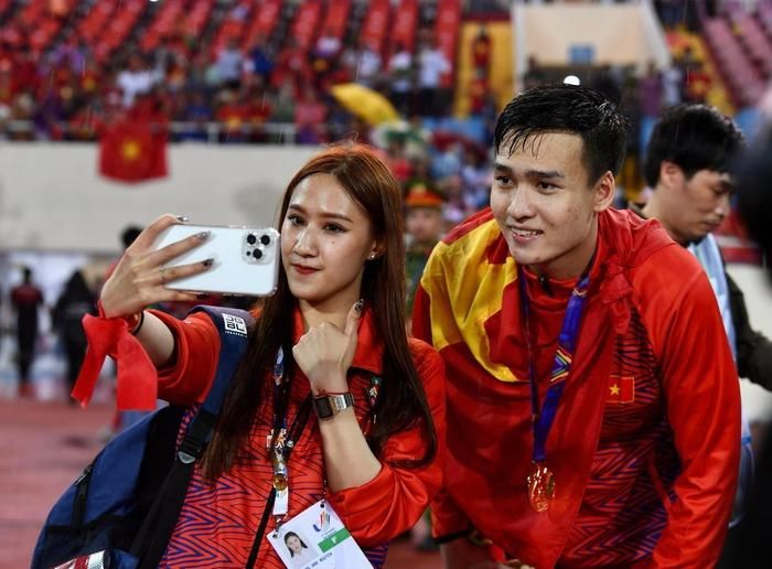 Phương Anh và Việt Anh là bạn thân từ khi còn đi học