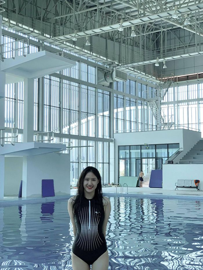 Nữ VĐV lúc tập luyện