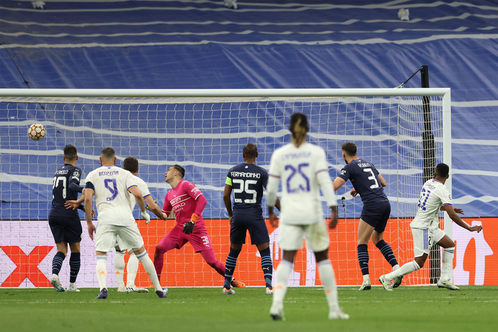 Lịch thi đấu tuần này sẽ có nhiều trận đấu hấp dẫn, trong đó có cặp Real Madrid - Man City. Ảnh: The Sun