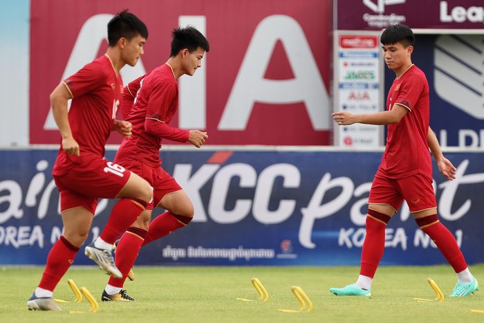  Với cùng 9 điểm và chắc suất đi tiếp vào bán kết, U22 Việt Nam có tâm lý khá thoải mái trước trận cuối bảng với kình địch Thái Lan. 