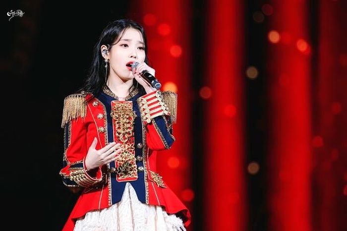Fan IU tích cực bảo vệ idol trước những tấn công trên MXH