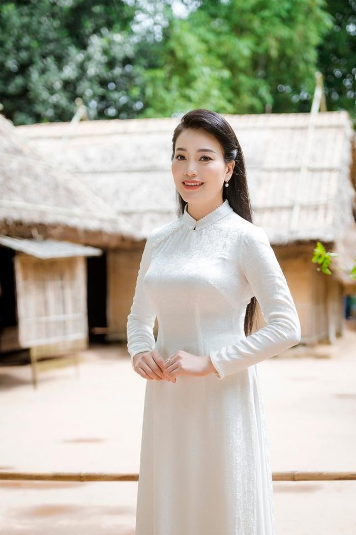 Ca sỹ Huyền Trang Sao Mai