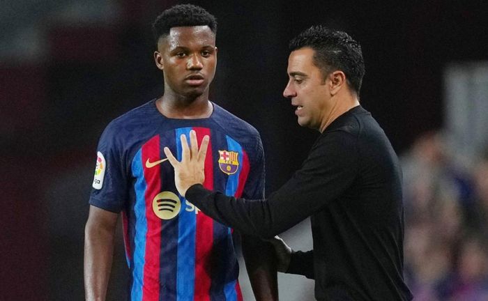 Xavi được cho đã nói với Ansu Fati không có trong kế hoạch đội hình Barca mùa tới 