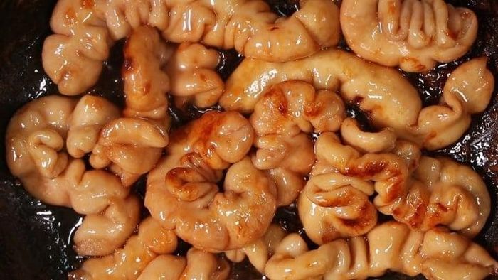 Lòng già của lợn có giá trị dinh dưỡng cao, giàu khoáng chất và vitamin.