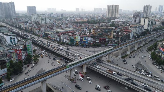 Tuyến ĐSĐT số 2A đã được đông đảo người dân ghi nhận là phương tiện đi lại nhanh chóng, an toàn, xanh, sạch, đẹp.