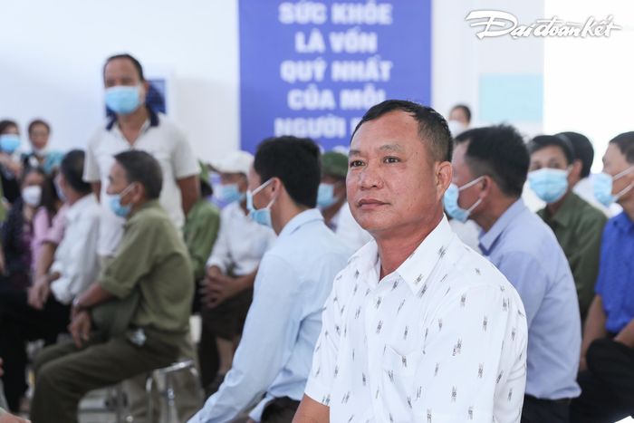 Ông Dương Văn Hải, 65 tuổi chia sẻ: Việc khám sức khỏe định kỳ miễn phí cho người dân là một việc làm rất tốt, ý nghĩa của Đảng và Nhà nước trong công việc chăm lo và bảo vệ sức khỏe cho nhân dân.