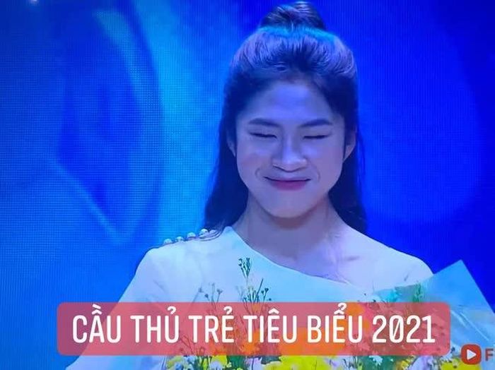 Ghi nhận thành tích thi đấu xuất sắc, các thành viên đội tuyển nữ đã được Nhà nước tặng nhiều phần thưởng, trong đó Thanh Nhã được tặng Bằng khen của Thủ tướng Chính phủ. Tại Gala Quả bóng vàng Việt Nam 2021, Thanh Nhã được vinh danh cầu thủ trẻ tiêu biểu của năm.