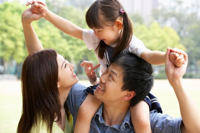 Sự trung thực đi kèm với những bài học cuộc sống có thể sẽ trở thành một trong những đặc điểm tính cách của con sau này. (Ảnh: ITN).