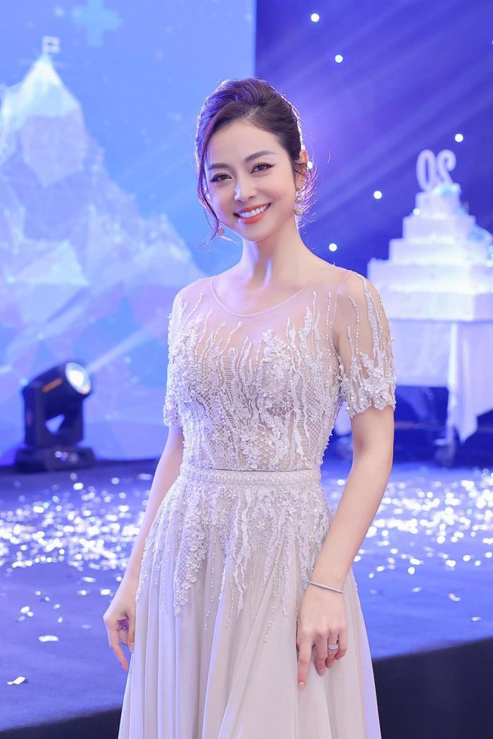 Có thể nói, cô có cuộc sống viên mãn, đáng mơ ước.