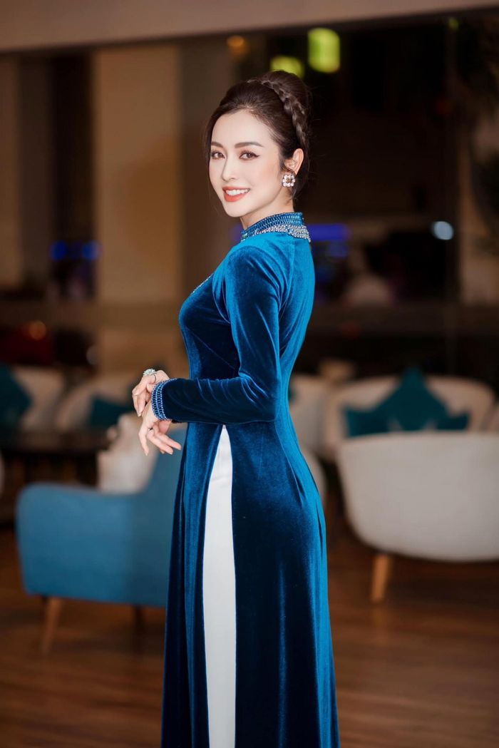 Thần thái đỉnh cao của người đẹp.