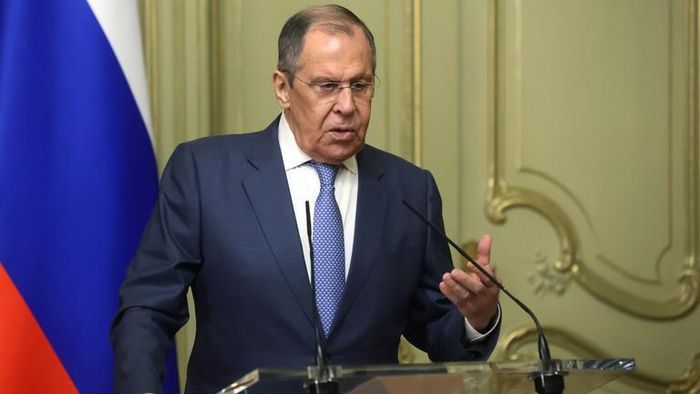 Ngoại trưởng Sergei Lavrov phát biểu tại cuộc họp báo với Ngoại trưởng Belarus Sergey Aleynik ở Moscow hôm 17/5. Ảnh: RT