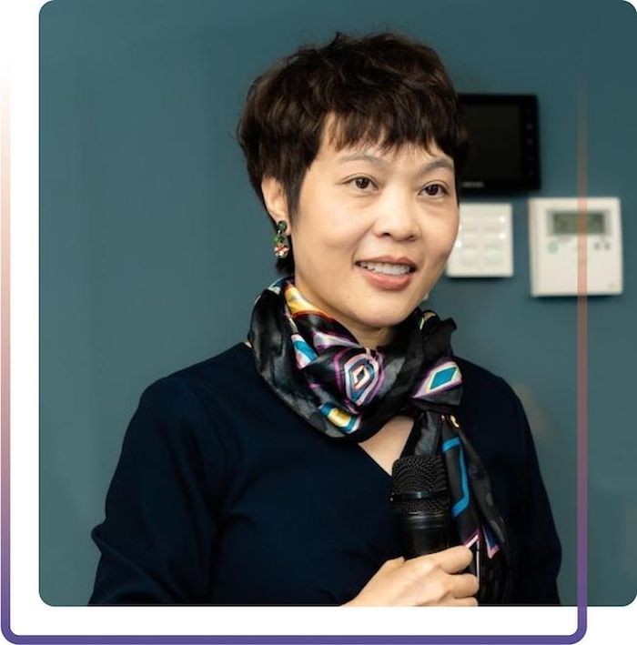 Bà Trần Thị Thu Hồng, CEO Học viện ACEX