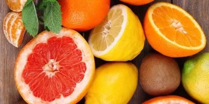 Một số thực phẩm giúp giải nhiệt cơ thể một cách hiệu quả.