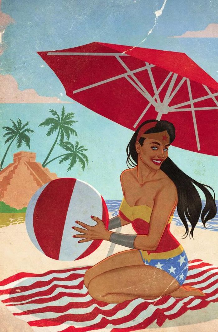  Trang phục của Wonder Woman không khác bình thường nhiều lắm. 