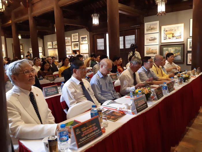 Chương trình có sự tham gia của nhiều nhà khoa học, doanh nhân, trí thức.