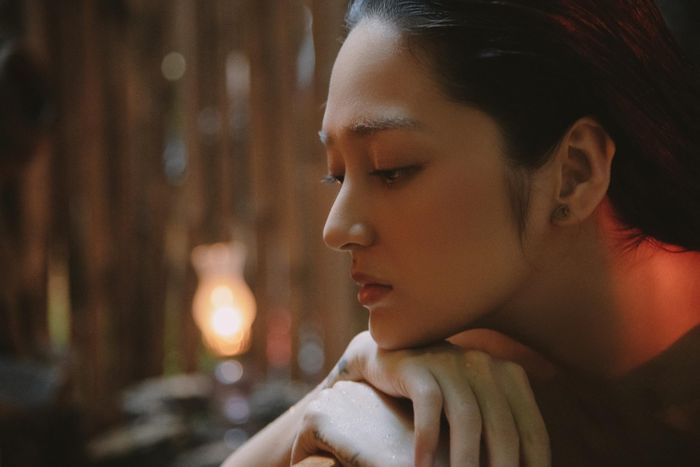 Hình ảnh của Bảo Anh trong MV mới.