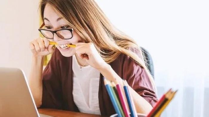 Bỏ bê bản thân chính là một trong dấu hiệu của người thích chiều lòng người khác.