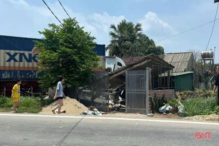 Vụ va chạm khiến 1 người bị thương.