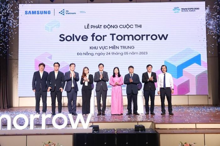Lần đầu tiên Samsung Việt Nam thực hiện hành trình Roadshow lan tỏa ...