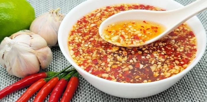 Bí quyết pha nước mắm ngon, bắt mắt.