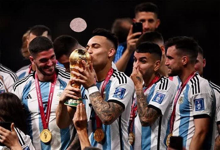 Lautaro vô địch World Cup 2022 cùng ĐT Argentina