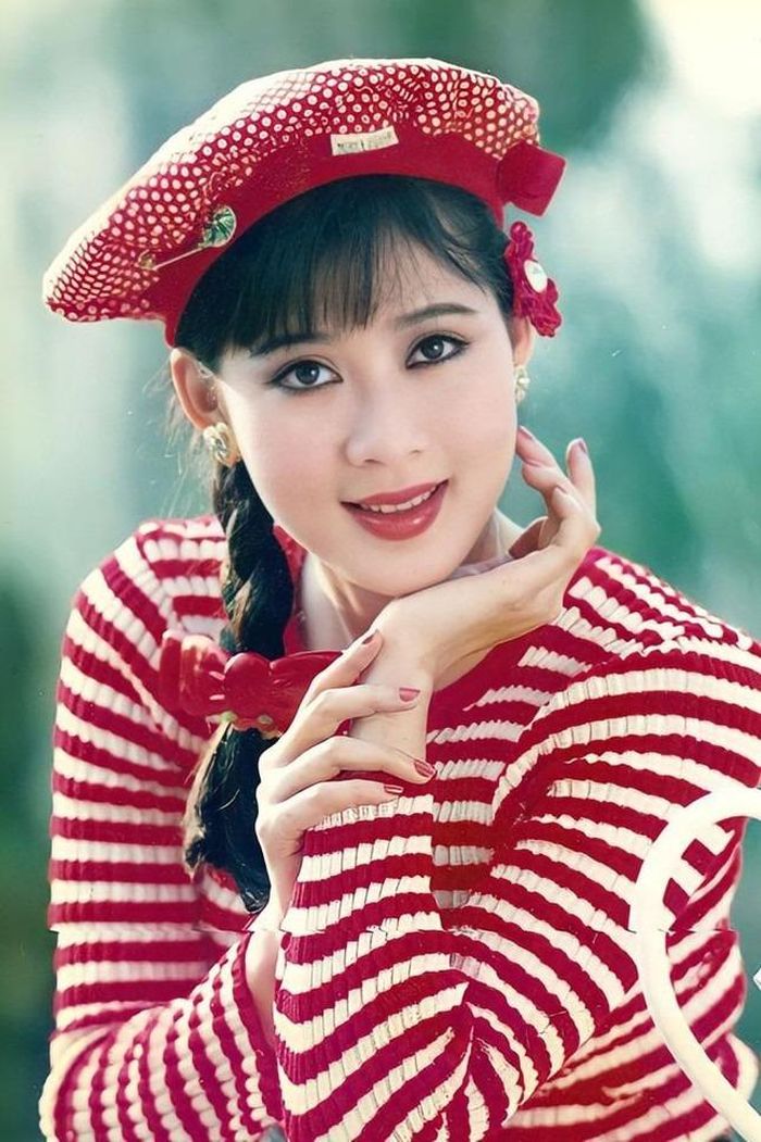 Diễm Hương thời trẻ