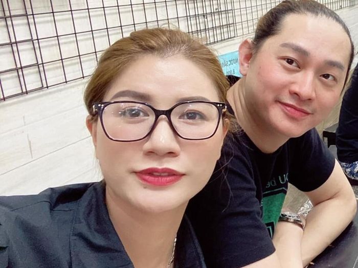 Vợ chồng Trang Trần đăng ký kết hôn năm 2021. Vì dịch bệnh, cả hai quyết định hoãn cưới.