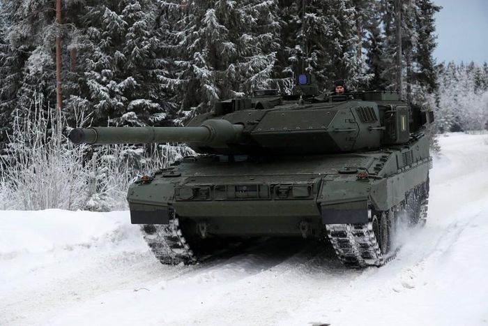 Tuy nhiên Bộ Quốc phòng Đức sau đó đã lựa chọn phiên bản Leopard 2A8 do đã cân nhắc kỹ mọi ưu nhược điểm và tính năng kỹ chiến thuật cũng như chi phí đi kèm.