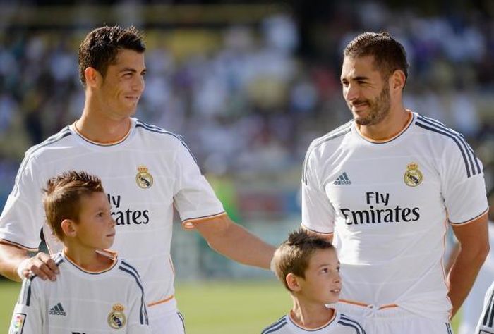 Benzema không có ý định sang Saudi Arabia 'đấu' Ronaldo