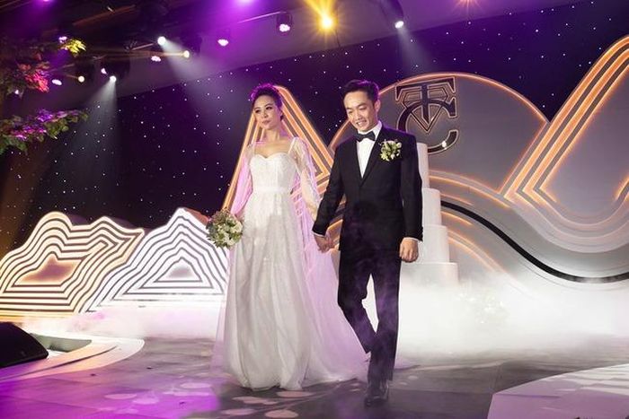 Đàm Thu Trang - Cường Đô La trong ngày cưới