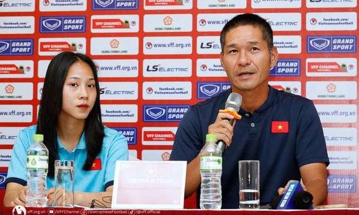 U20 nữ Việt Nam đánh giá cao U20 Iran. ảnh VFF