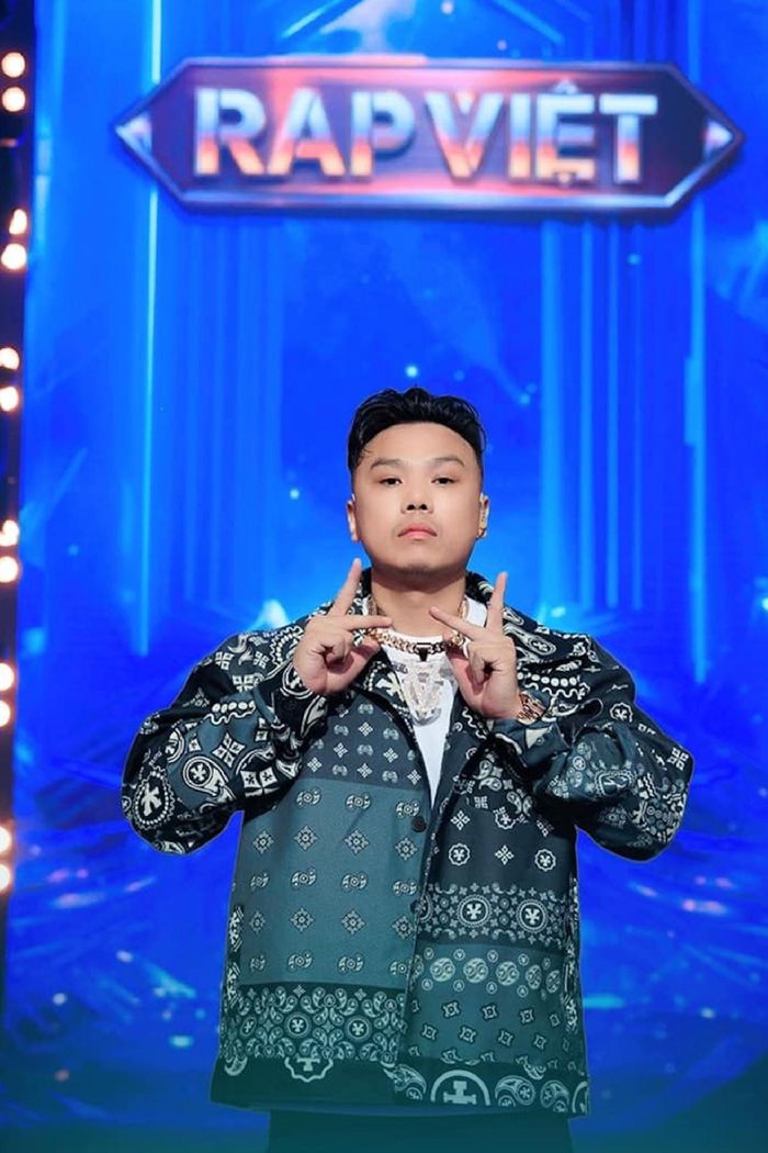  Rapper Việt chuộng trang sức kim cương, đá quý. Ảnh: FB/Thai. 