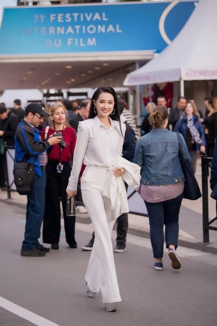 Nhã Phương xuất hiện xinh đẹp tại Liên hoan phim Cannes 2018. 
