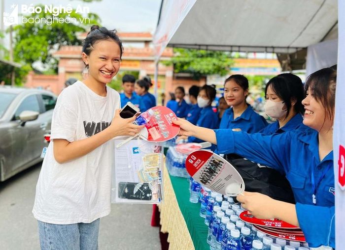Tuổi trẻ huyện Thanh Chương đã thành lập 7 đội tình nguyện với hơn 300 đoàn viên, thanh niên tham gia. Ảnh: Huyện đoàn Thanh Chương