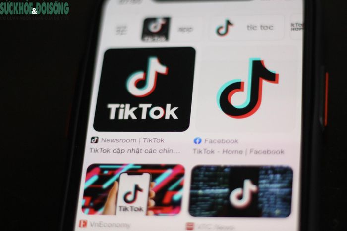 Tiktok hoàn toàn có thể bị cấm ở Việt Nam nếu nền tảng này không chịu hợp tác với Chính phủ, với cơ quan quản lý trực tiếp là Bộ TT&amp;TT.