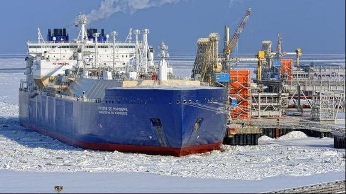 Tàu chở LNG của Nga ở Bắc Cực. Ảnh: maritime-executive.com