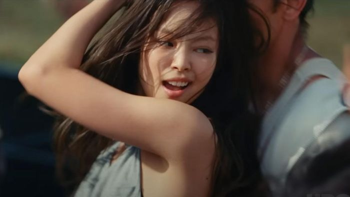  Vũ đạo của Jennie trong The Idol gây tranh cãi. 
