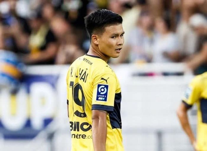 Bình quân, Quang Hải kiếm 3,86 triệu đồng/phút tại Pau FC