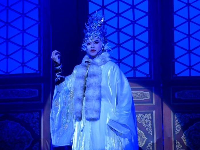Lê Nguyễn Trường Giang trong vai Cửu Vỹ Hồ. Ảnh: H.K