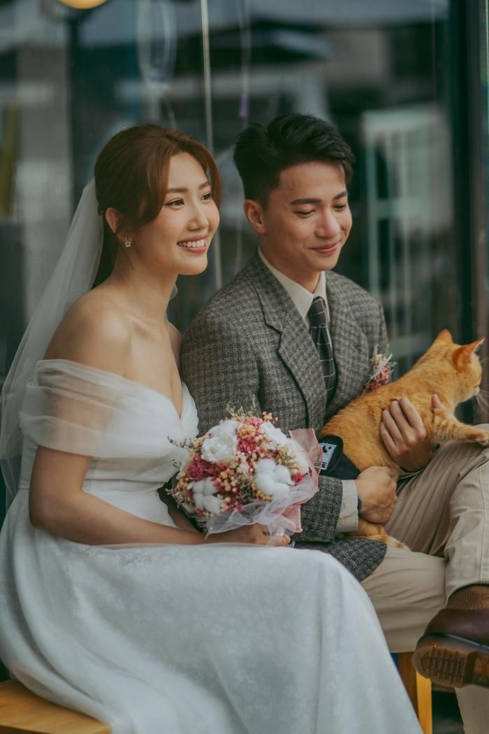 Trước đó, Thúy Ngân còn trở thành nữ chính trong MV của nam ca sĩ 