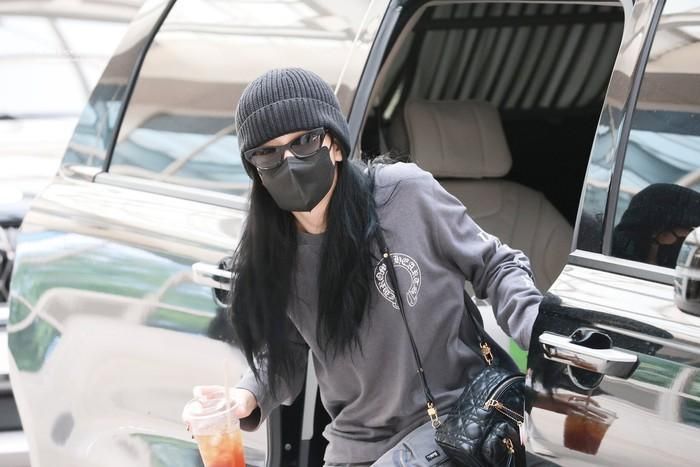 Jisoo dần trở lại với lịch trình bận rộn sau khi đã hoàn toàn khỏi COVID-19. Vào ngày 10/6 tới đây, cô sẽ tham gia trình diễn trong 1 đêm nhạc ở Australia