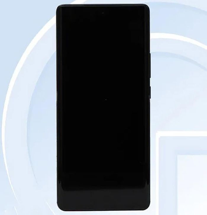 Điện thoại được trang bị màn hình AMOLED 6,78 inch với độ phân giải 1,5K (2.800 x 1.280 pixel) và tần số quét 120Hz. 
