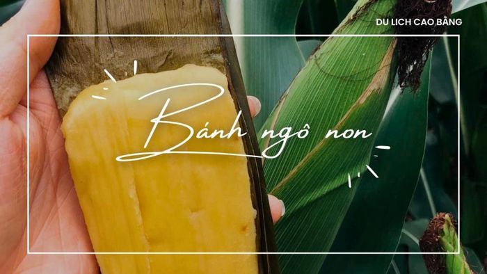 Bánh ngô non có nhiều cách gói, thông dụng nhất là gói bằng lá chuối.