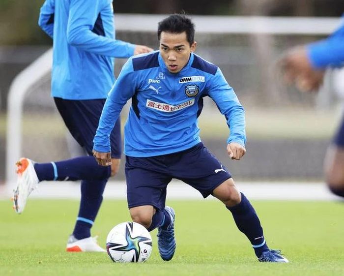 Ở tuổi 30, Chanathip trở lại Thái Lan cũng là quyết định không khó hiểu. Ảnh: Kawasaki Frontale