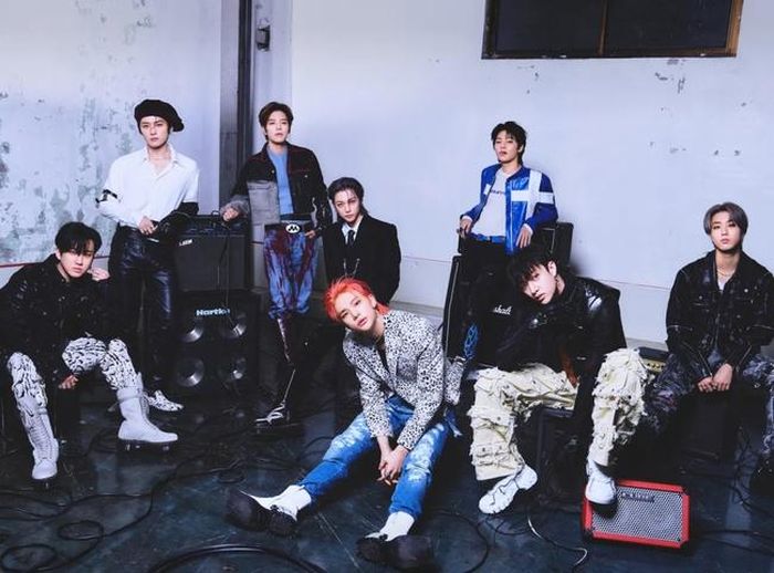 Stray Kids trong đợt quảng bá album “5-STAR”