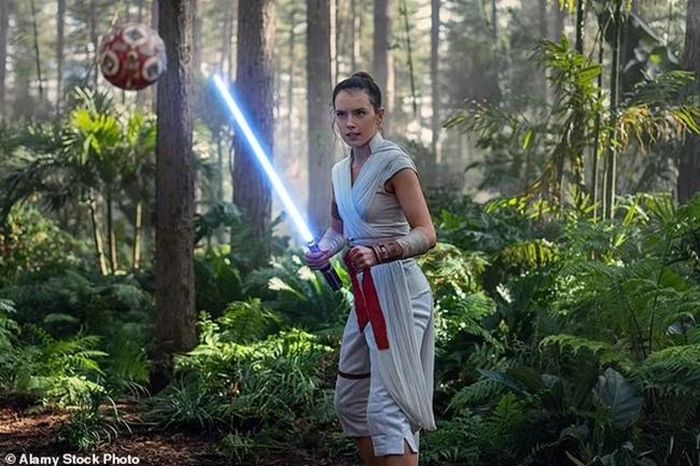 Bộ phim "Star Wars" tiếp theo được đẩy từ tháng 12/2025 sang tháng 5/2026